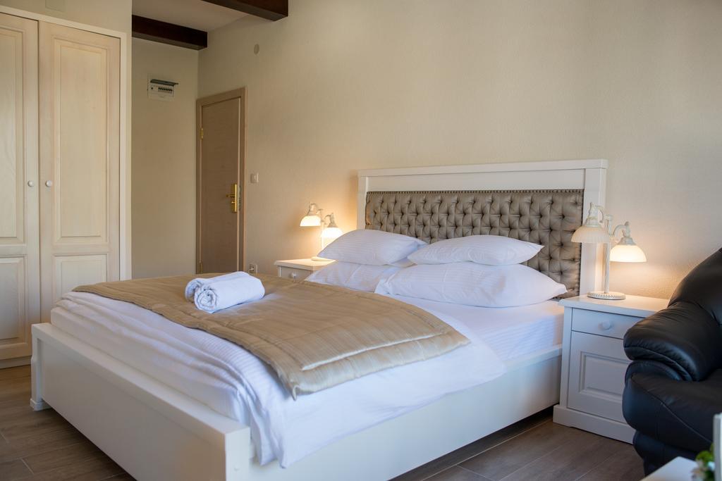 Apartments Marija Risan Δωμάτιο φωτογραφία