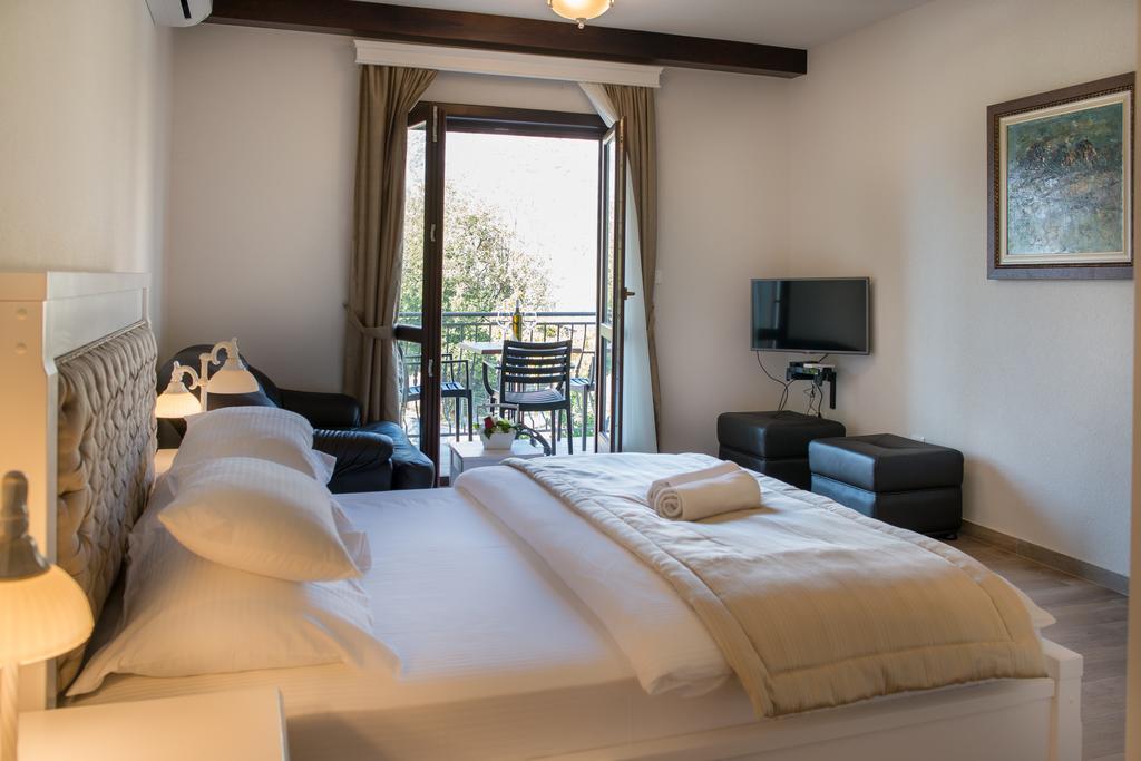 Apartments Marija Risan Δωμάτιο φωτογραφία