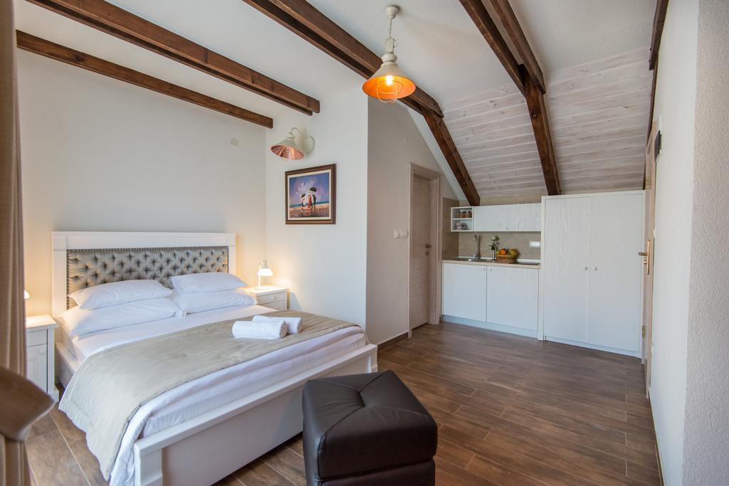 Apartments Marija Risan Δωμάτιο φωτογραφία